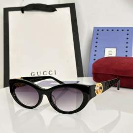 Picture of Gucci Sunglasses _SKUfw79398826fw
